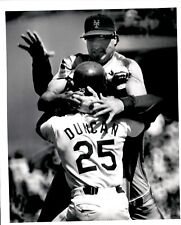LAE2 Orig Photo DODGERS MARIO DUNCAN CHARGES MOUND & HELD BY METS RAY KNIGHT picture