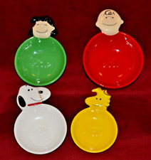 PEANUTS Measuring Cups Charlie Brown Lucy Snoopy Woodstock 2010 Hallmark picture