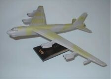 USAF Boeing B-52G Stratofortress Camo Desk Top Display 1/100 Model SC Airplane picture