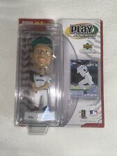 2002 MLB Edition Play Makers by Upper Deck Ichiro Figurine picture