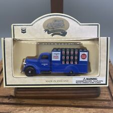 Chevron Commemorative Collection Die cut Model 1939 Roof Coating Flat Bed picture