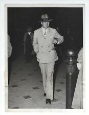 1935 JOE CRONIN BASEBALL HALL OF FAME VINTAGE PHOTO 6X8 INCHES BAT HOLDING picture