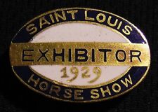 1929 ST LOUIS HORSE SHOW EXHIBITOR BADGE PIN - Vintage Equestrian MO picture