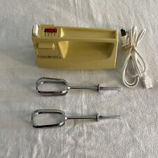 Vintage General Electric Hand Mixer/Beater GE 3-Speed  D1M24 - Works great picture