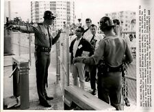 LG916 1968 AP Wire Photo TIGHT SECURITY AT CONVENTION SITE REPUBLICAN CONVENTION picture
