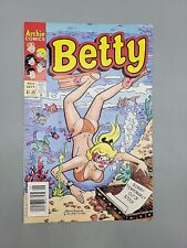 Betty #8 (Newsstand); Archie | Bikini Cover picture