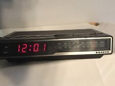 1984 Vintage Sanyo  Digital AM/FM Clock Radio Works great Date From 1984 picture