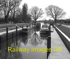 Photo - Penton Hook Lock River Thames c1974 picture