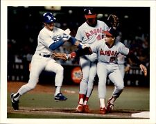 LD272 Original Color Photo WALLY JOYNER TAGS OUT STEVE SAX DODGERS CALIF ANGELS picture