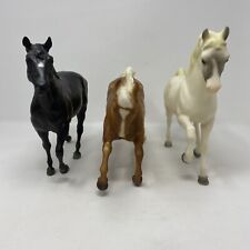 Breyer Lot of 3 Horses #992 Stallion #964 Arabian & Unknown Saddles Blankets 90s picture