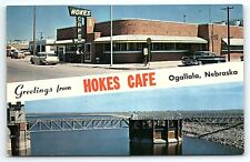 1950s OGALLALA NEBRASKA HOKES CAFE 50s AUTOS NEON LAKE McCONAUGHY POSTCARD P2949 picture