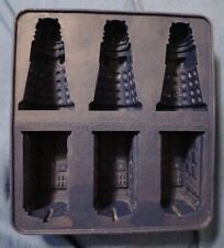 Doctor Dr Who Tardis And Dalek ice cube Tray and Chocolate Mold Silicone tray picture