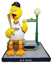 Big Bird Minnesota Twins Sesame Street Day Bobblehead MLB Baseball picture