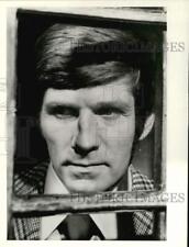 1974 Press Photo Gary Collins stars in 