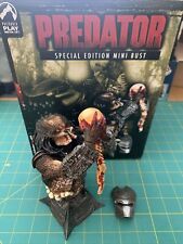 2005 Predator Special Edition Mini Bust palisades toys limited edition of 3000 picture