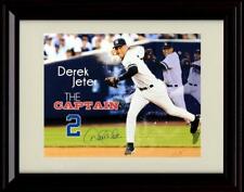 Unframed Derek Jeter - Throwing The Captain - New York Yankees Autograph picture