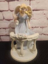 Collectibles 2005 Member’s Mark Hand Painted Porcelain Angel w/ Bouquet Figurine picture
