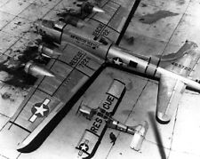 Top view of Rescue Boeing B-17 Bomber next to a Stinson L-5 8x10 WWII Photo 101a picture