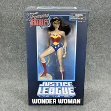 DC Justice League Unlimited Wonder Woman Femme Fatales Diamond Select 9