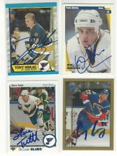 1990-91 Upper Deck #195 Steve Tuttle Signed Hockey Card St Louis Blues picture