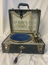 1930s-40s Vintage Lark Junior Portable Phonograph ***Tested picture