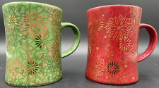 Peet's Coffee & Tea Holiday 2010 Red & Green Christmas Mugs Gold Snowflakes Set picture