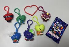 2023-2024 Kids Heart Challenge Keychains (6) With Wristband & Mystery Gift picture