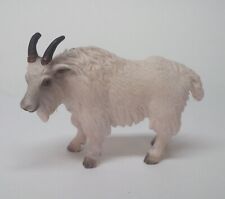 SCHLEICH White Mountain Goat Animal Figure 2004 picture