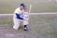 L.A. Dodgers Duke Snider, Outfielder - April 19, 1959 - 35MM Slide picture
