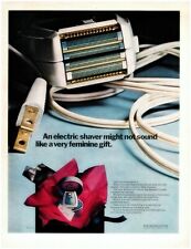 1966 Lady Remington Electric Shaver Vintage Print Ad Christmas Gift Feminine  picture