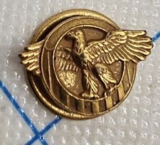 VTG Lapel RUPTURED DUCK WWII Military Service Honorable Discharge collar Stud picture