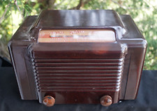 Vintage 1940s Trav-Ler Karenola Model 5015 Bakelite Tube Radio - Works - BEAUTY picture