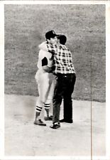 LG989 1967 Original Photo RICO PETROCELLI Boston Rd Sox Baseball Shortstop Hug picture