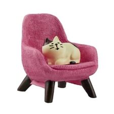 Refintural Miniature Cat Figurines with Small Sofa - Resin Mini Cat 01-pink picture