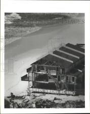 1995 Press Photo Hurricane Opal - Destroyed Beachfront Home East of Pensacola picture