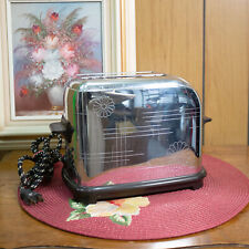 Vtg Toastmaster Toaster Chrome Art Deco Daisy Pattern 1B6 1930s Bakelite picture