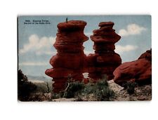 8463. Siamese Twins, Garden of the Gods, Colo. Vintage Postcard picture