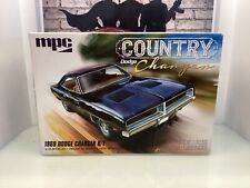 MPC  COUNTRY 1969 DODGE CHARGER R/T 1:25 SCALE picture