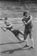 Peter Bonetti And Midfielder Ray Wilkins Of Chelsea Fc 1978 OLD PHOTO picture