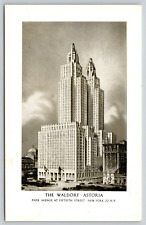 Postcard NY New York City The Waldorf-Astoria Park Ave B&W Chrome UNP A6 picture