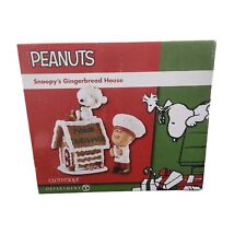 RARE PEANUTS DEPARTMENT 56 CLOTHTIQUE  SNOOPY'S GINGERBREAD HOUSE CHARLIE BROWN picture