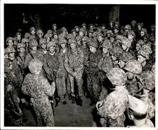 LD327 Original Delmar Watson Photo CAMOUFLAGED SOLDIERS IN WOODS NIGHT EXERCISES picture