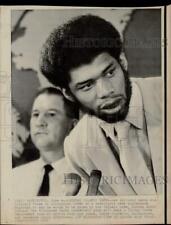 1971 Press Photo Milwaukee Bucks basketball star Lew Alcindor in Washington picture