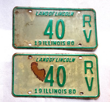 2 Illinois Land of Lincoln Green White Metal 1980 Expired License Plates 40 RV picture