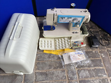Vintage Dressmaker  7000 Super Zigzag Embroidery Sewing Machine Selling AS IS picture
