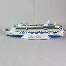 FREEDOM OF THE SEAS ROYAL CARIBBEAN OFFICIAL LICENSED SHIP MODEL NASSAU - 12