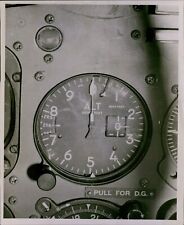 LG806 1959 Original Photo NEW TYPE ALTIMETER AI-78 Airplane Pilot Gear Dial View picture