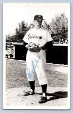 JH2/ Baseball RPPC Postcard c1950s Ray Narleski Cleveland Indians Autograph 129 picture