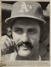 1973 Press Photo Oakland A’s Ace Relief Pitcher Rollie Fingers Mustache picture