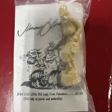 Jimmy Flintstone Figure JF90 Little Old Lady From Pasadena 1/25 Scale Resin picture